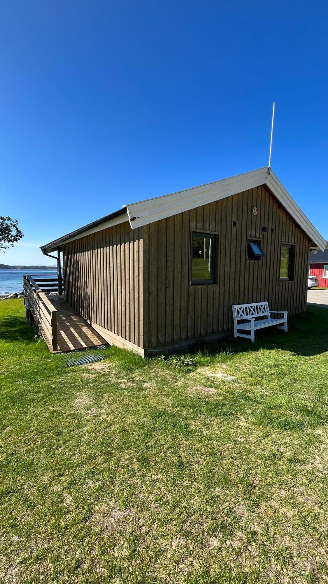 ホテル Base Camp Hamaroy Sorkil エクステリア 写真