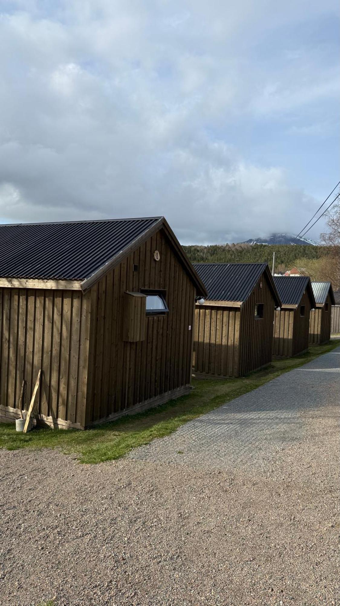 ホテル Base Camp Hamaroy Sorkil エクステリア 写真